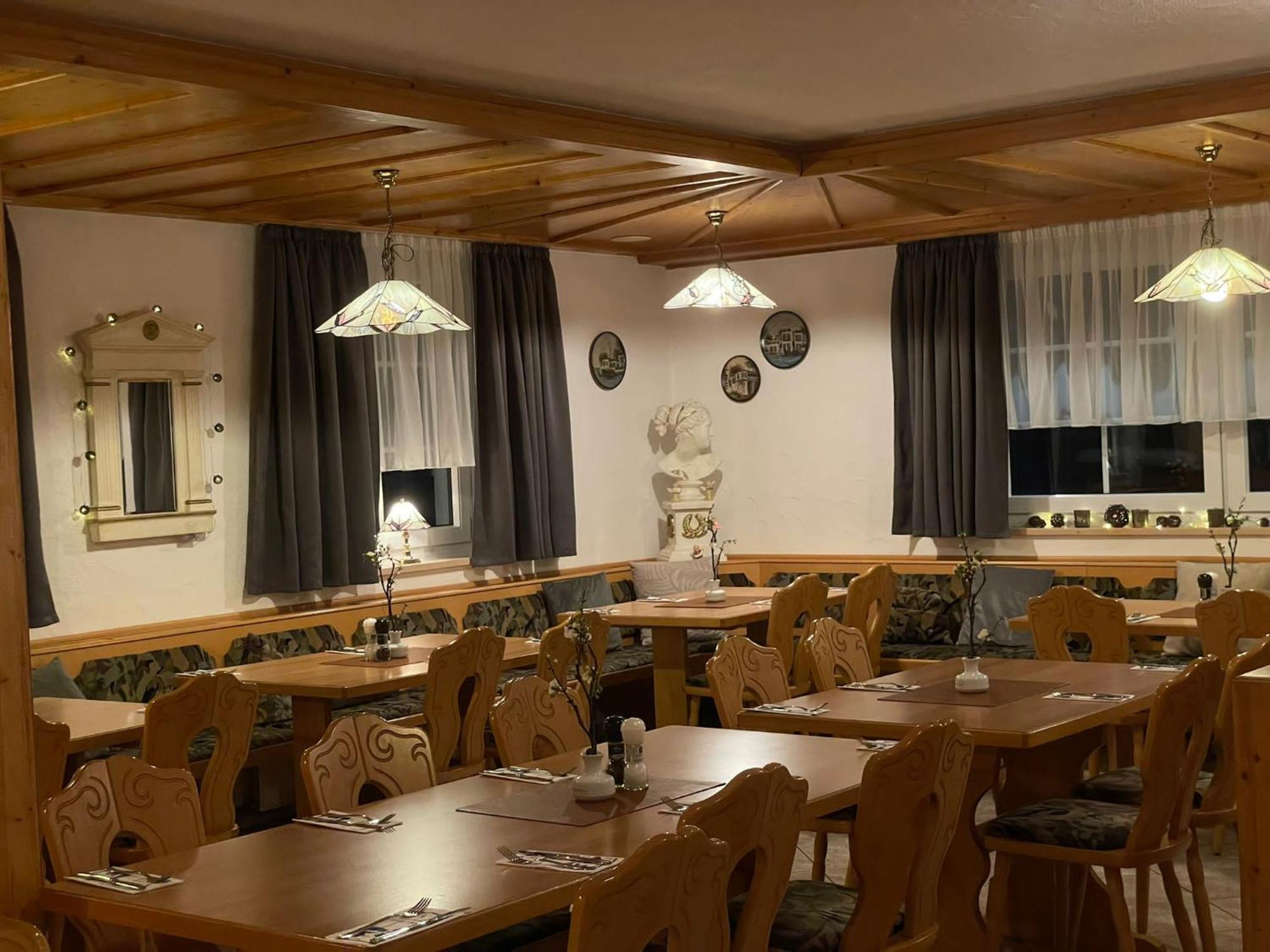 Gasthaus Hecht Orsingen-Nenzingen Buitenkant foto